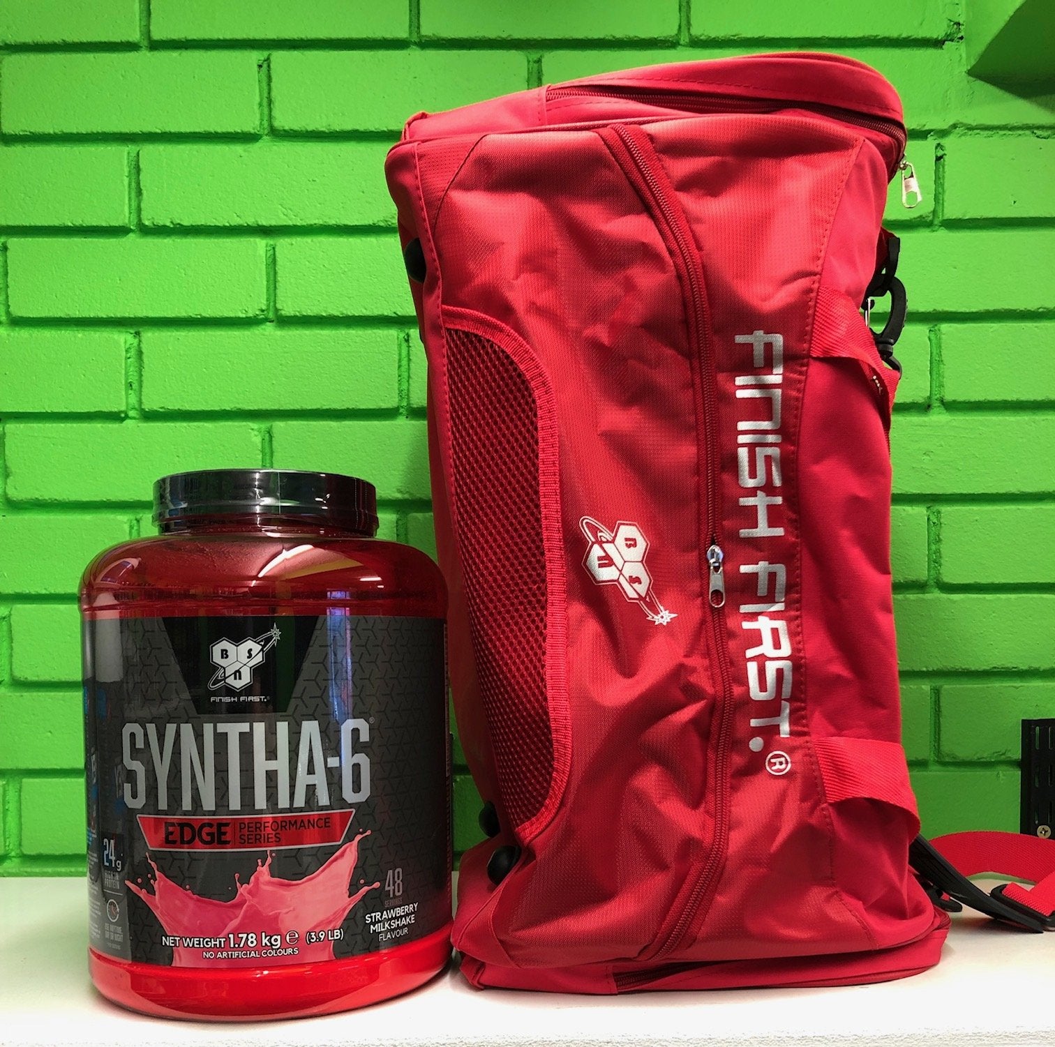 BSN Syntha 6 Edge 1.8kg + Free BSN Gym Bag